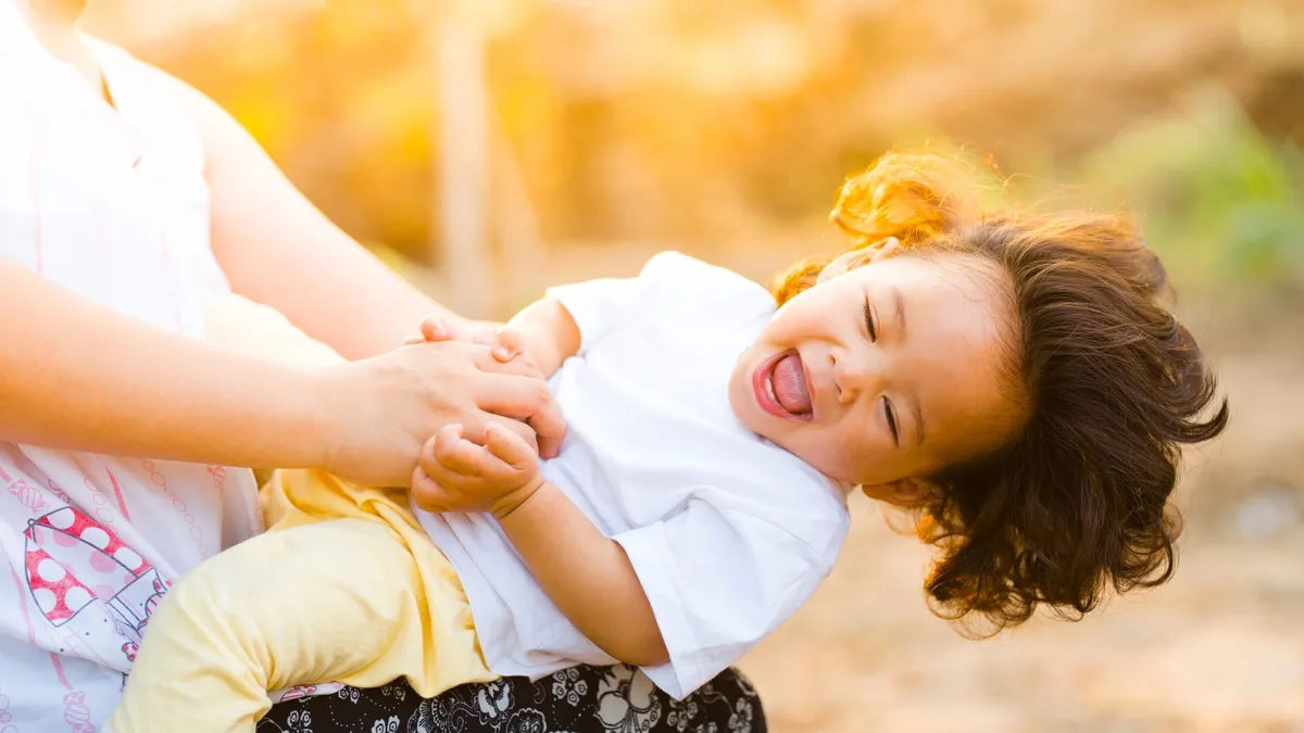 Jeux de doigts pour les tout-petits